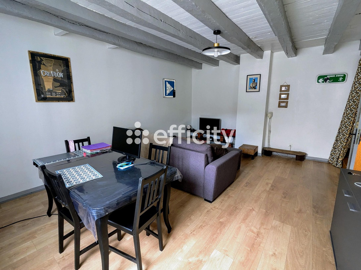 immeuble 5 pièces - 117m2 à Angoulême (16000)