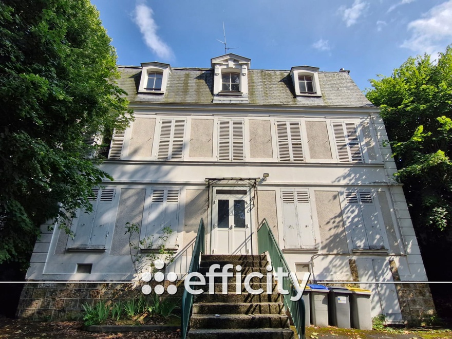 bureau 20 pièces - 390m2 à Livry-Gargan (93190)