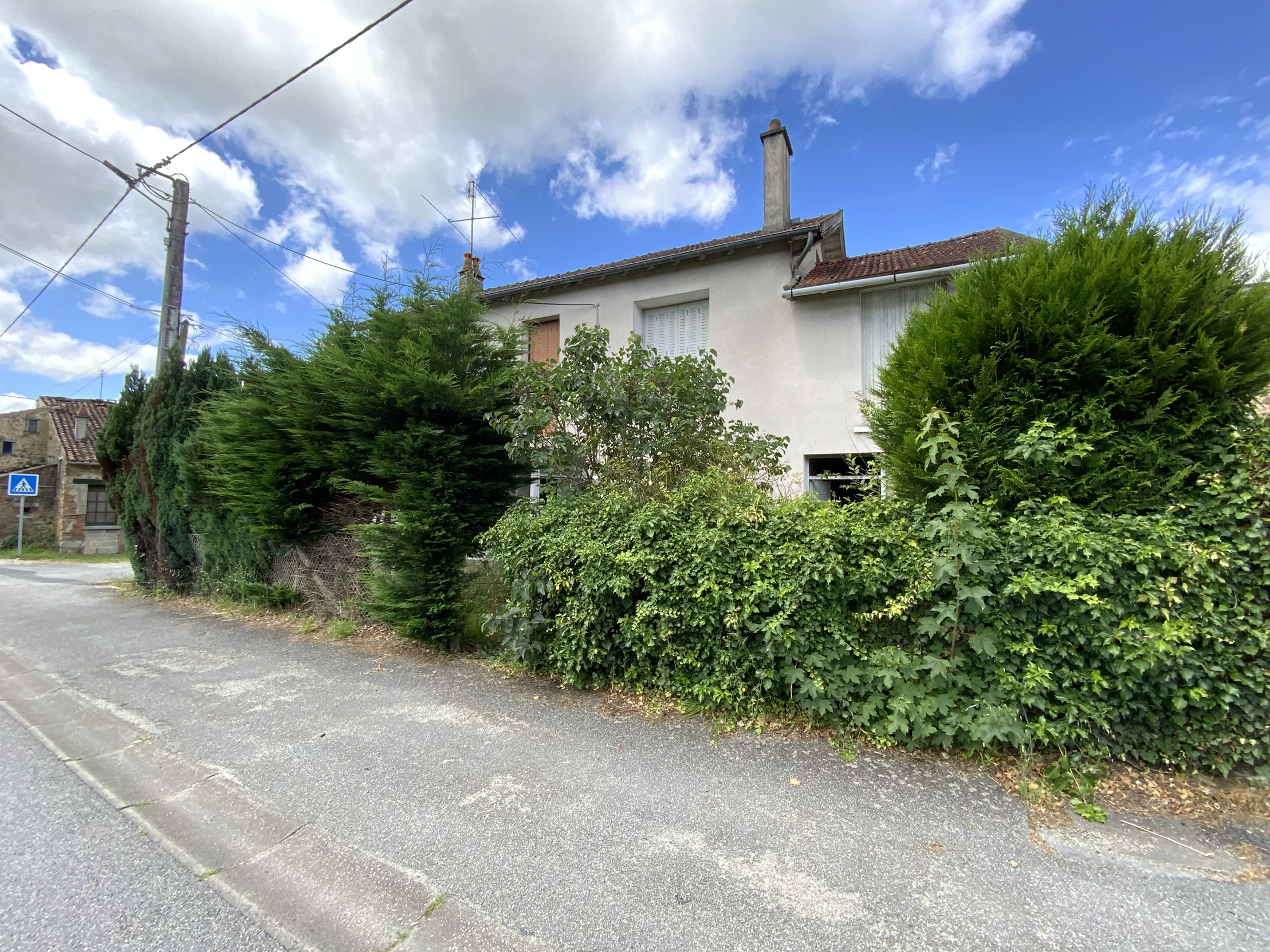 maison 4 pièces - 104m2 à Droux (87190)