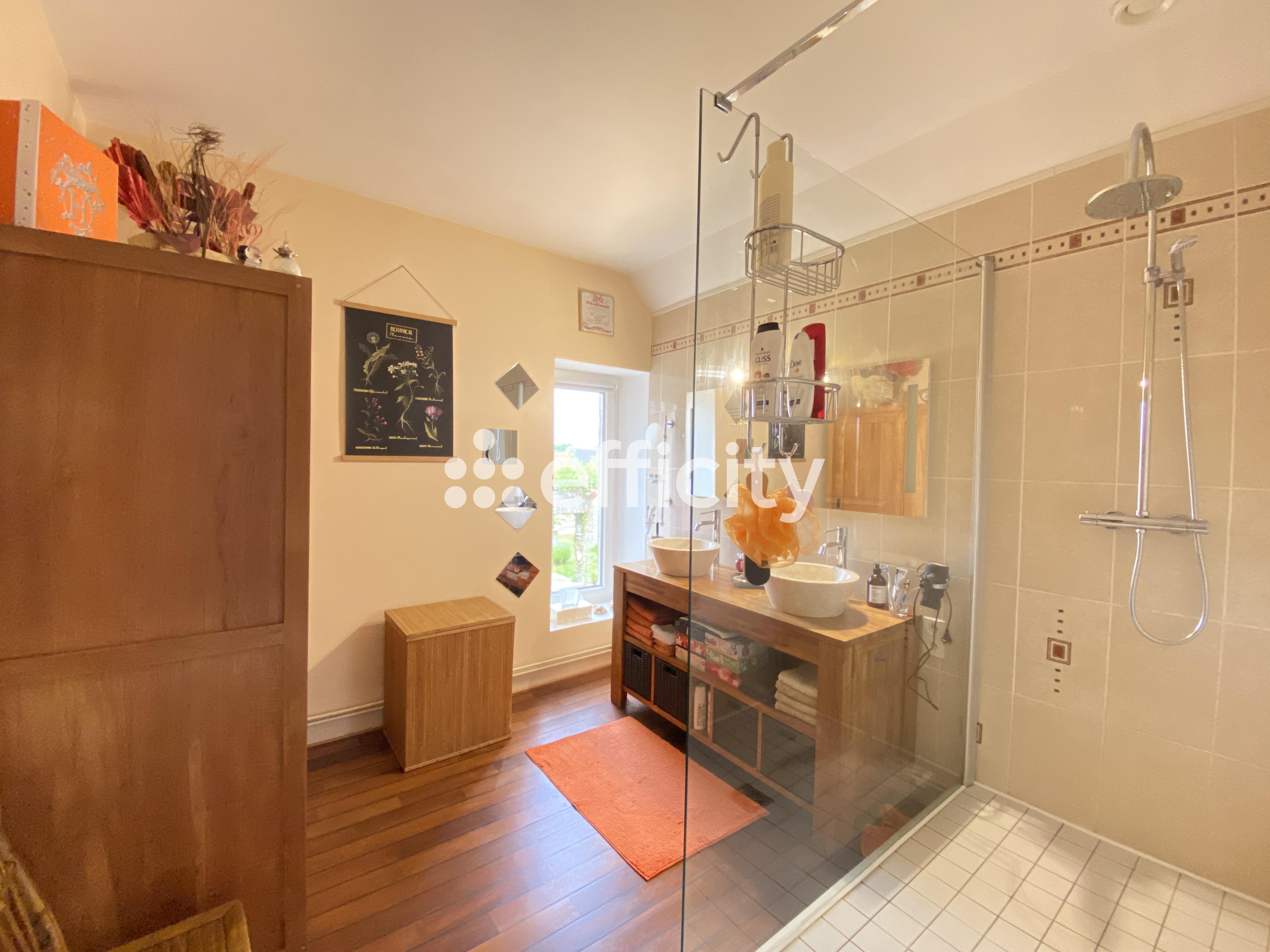 Achat immobilier Maison 7 pièces  164m2 à Montebourg (50310) - Photo n°12