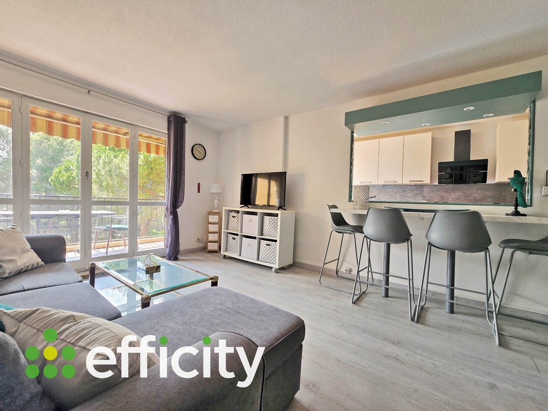 appartement 2 pièces - 51m2 à Fréjus (83600)
