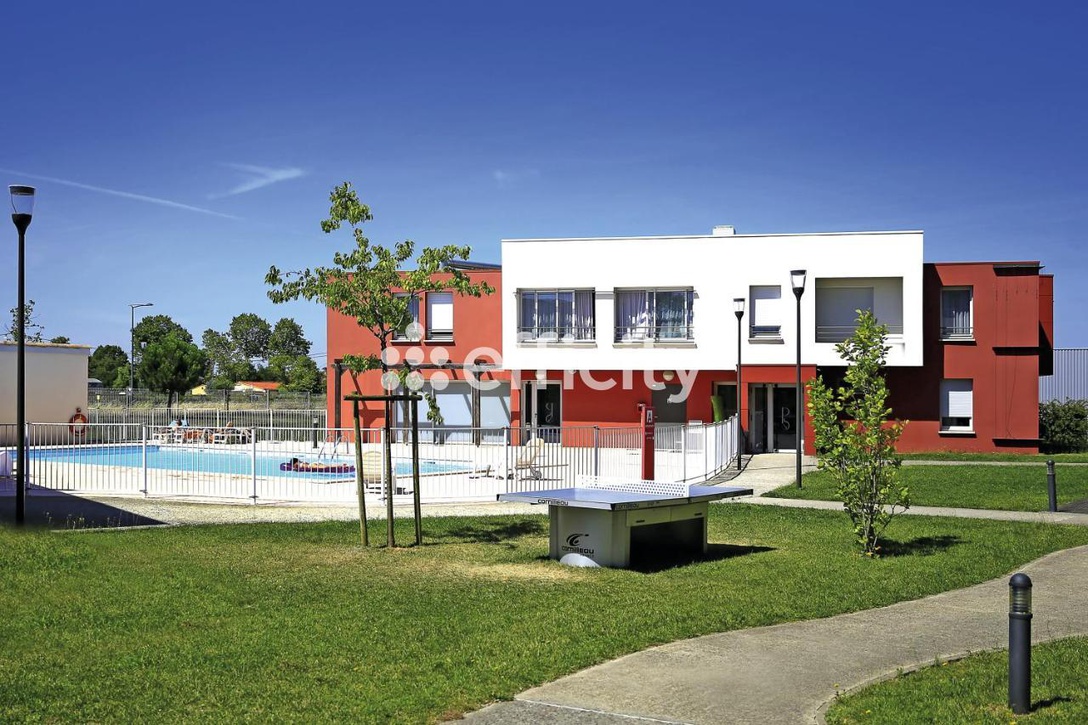 Achat immobilier Appartement 1 pièces  23m2 à Cornebarrieu (31700) - Photo n°1