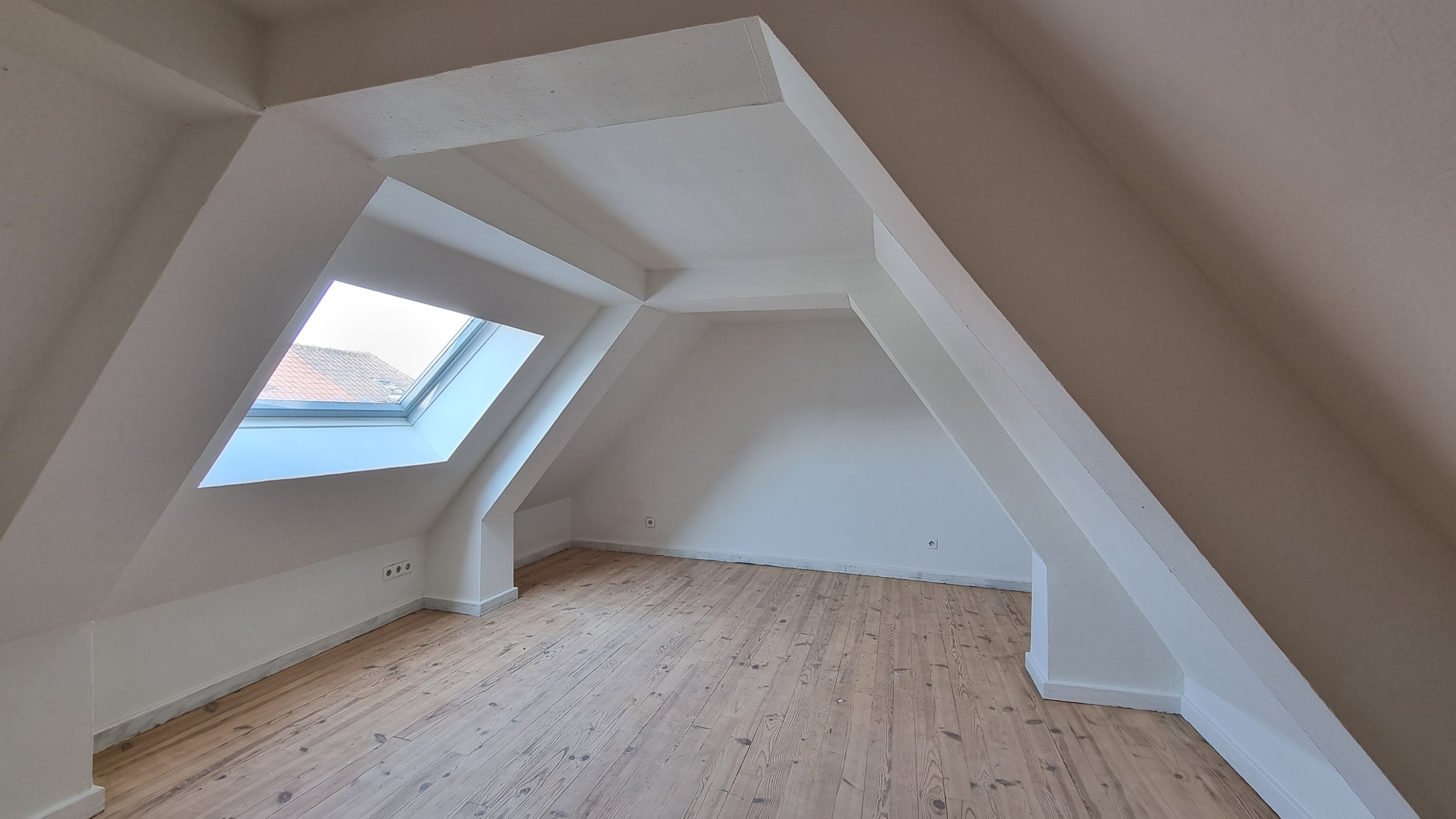 immeuble 8 pièces - 150m2 à Hazebrouck (59190)