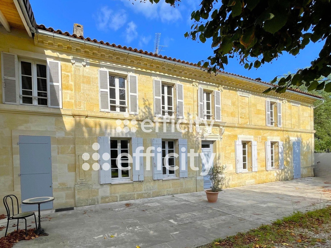 maison 9 pièces - 352,0m2 à Saint-Denis-de-Pile (33910)