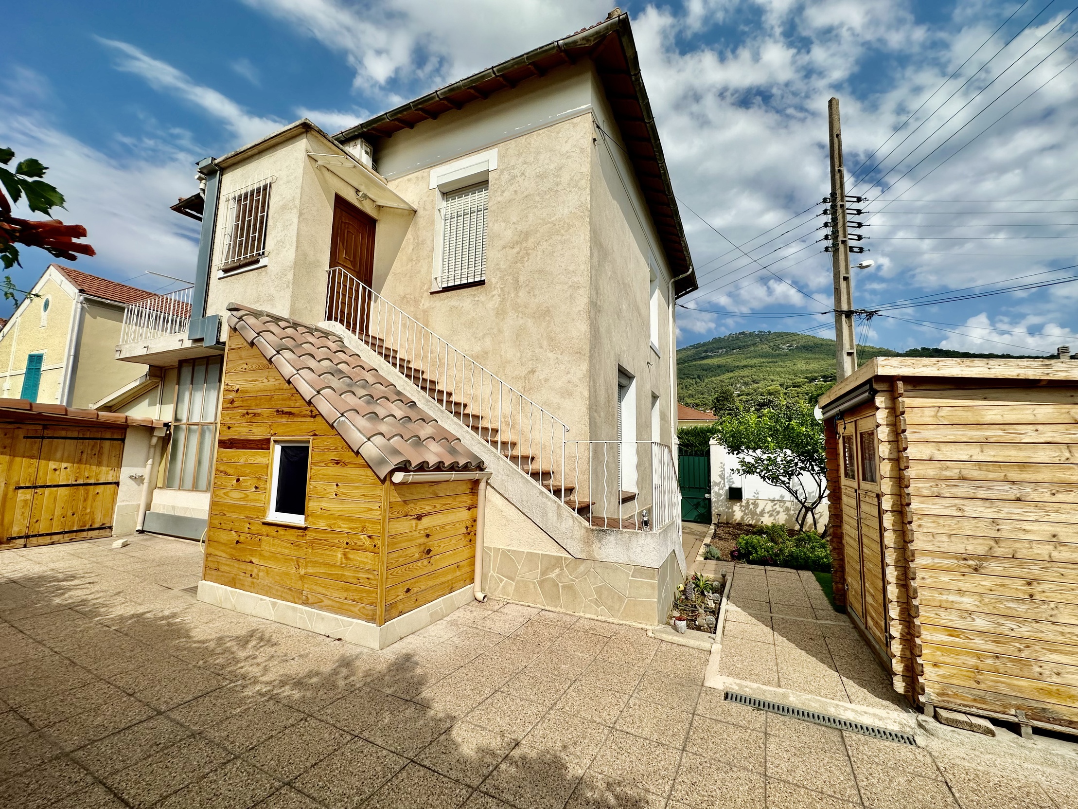 maison 3 pièces - 81m2 à Toulon (83100)