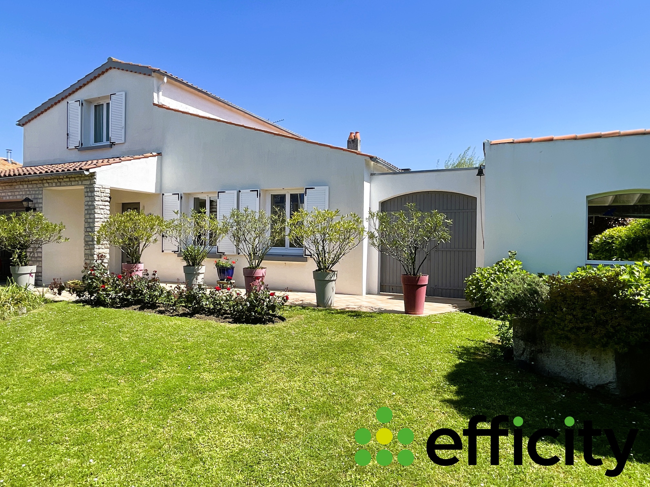 maison 7 pièces - 236m2 à La Rochelle (17000)