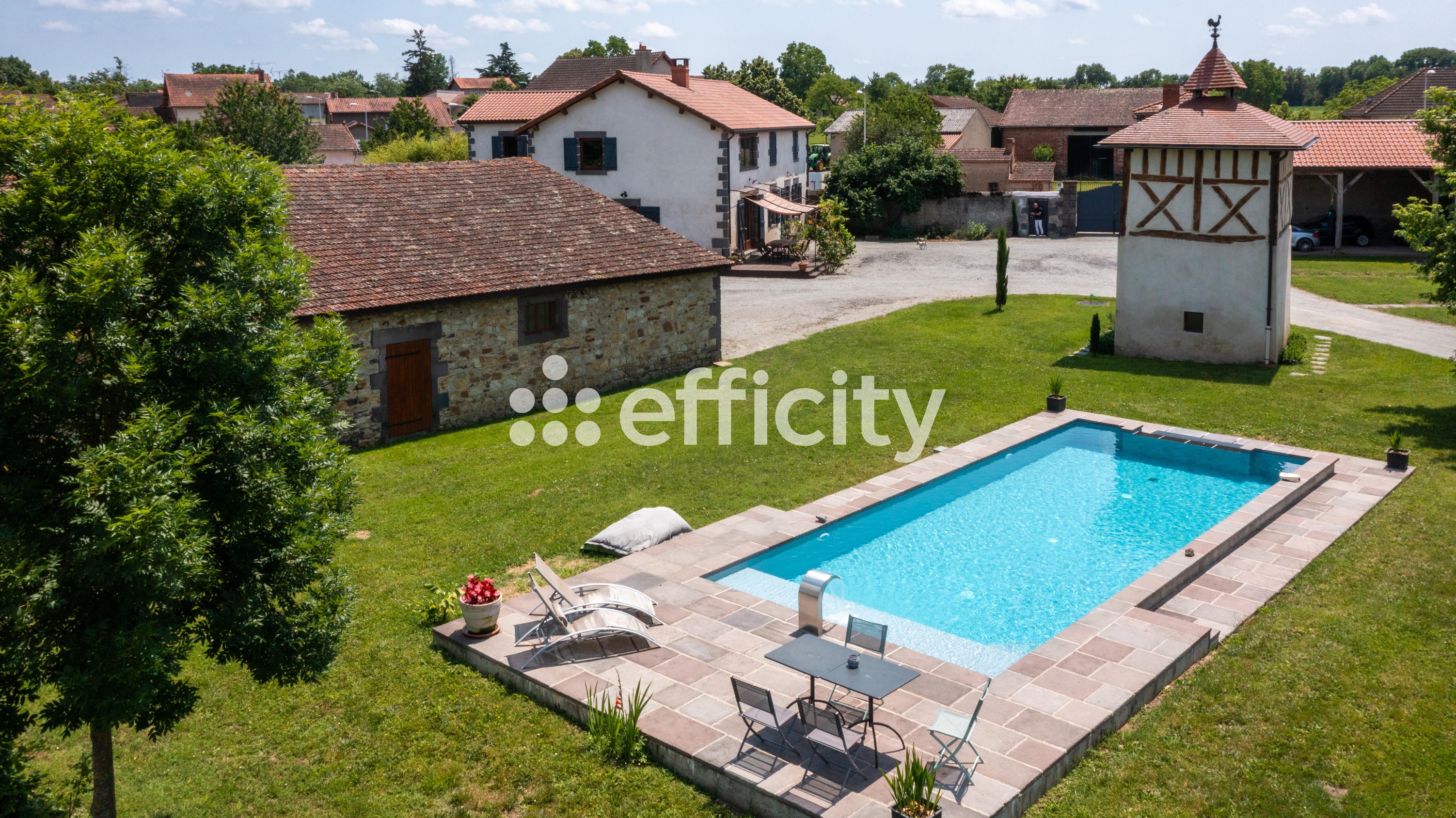 maison 8 pièces - 306,0m2 à Maringues (63350)