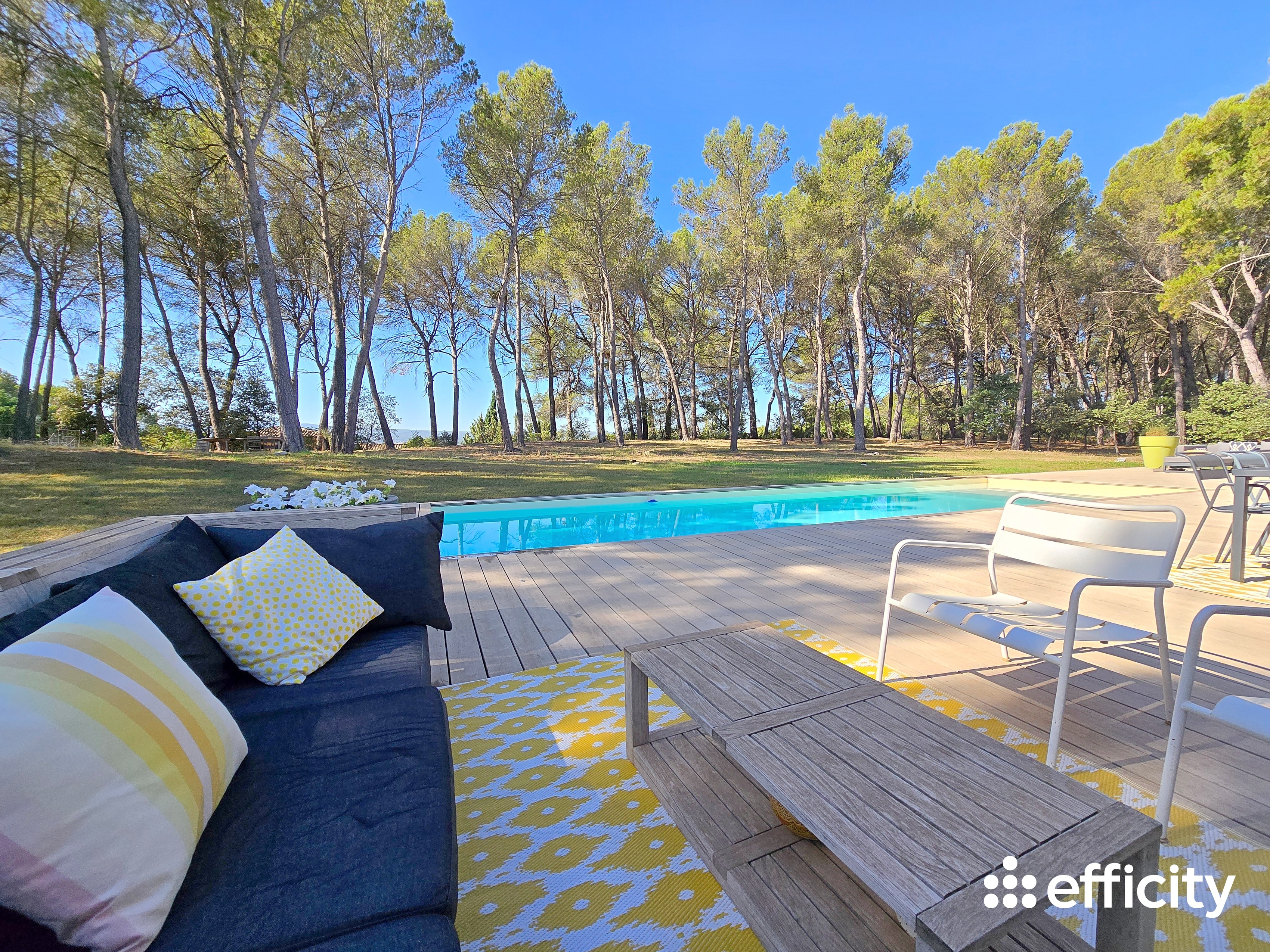 Achat immobilier Maison 7 pièces  232m2 à Rousset (13790) - Photo n°8