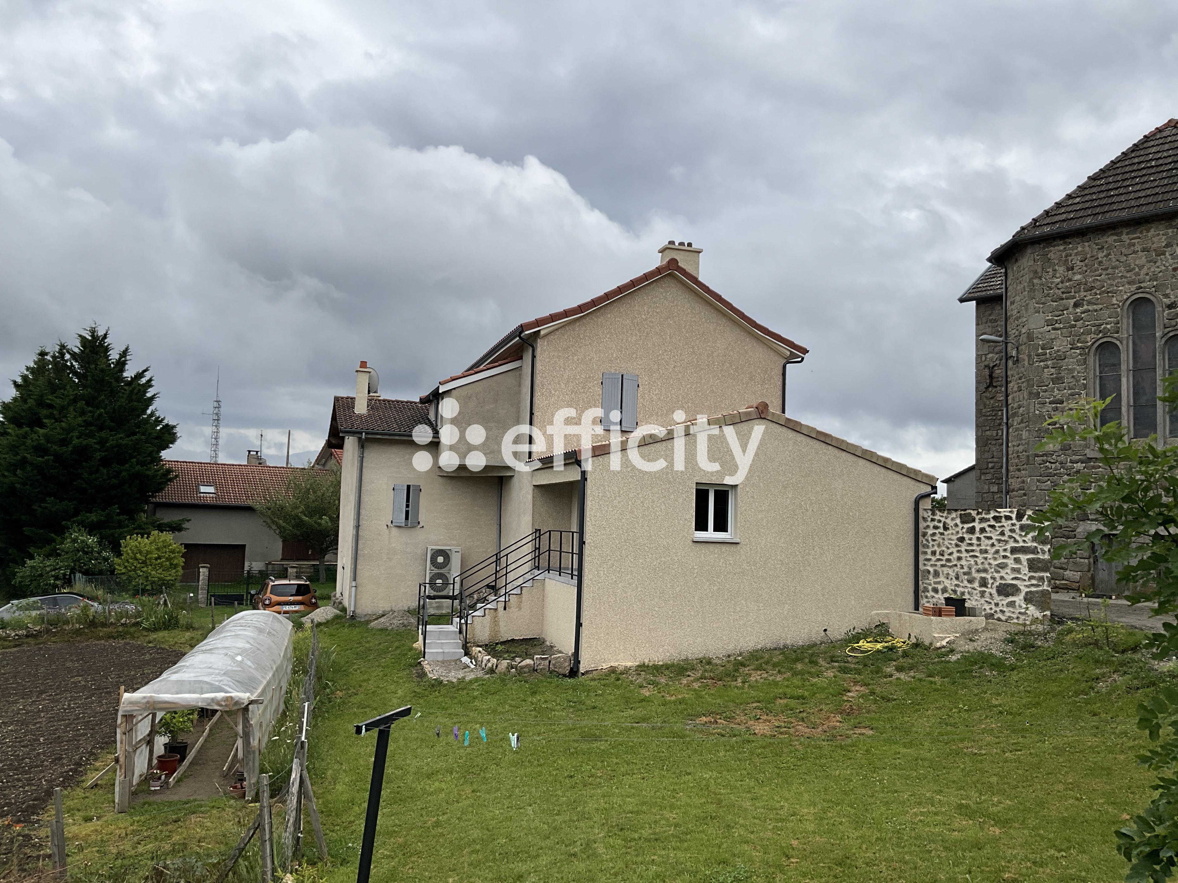 Maison 8 pièces 188 m² · à Saint-Jeure-d'Andaure · 188 m² · 320 000 €
