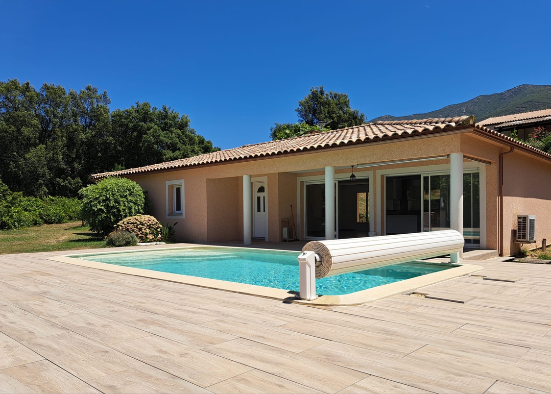 maison 4 pièces - 135m2 à Ajaccio (20167)
