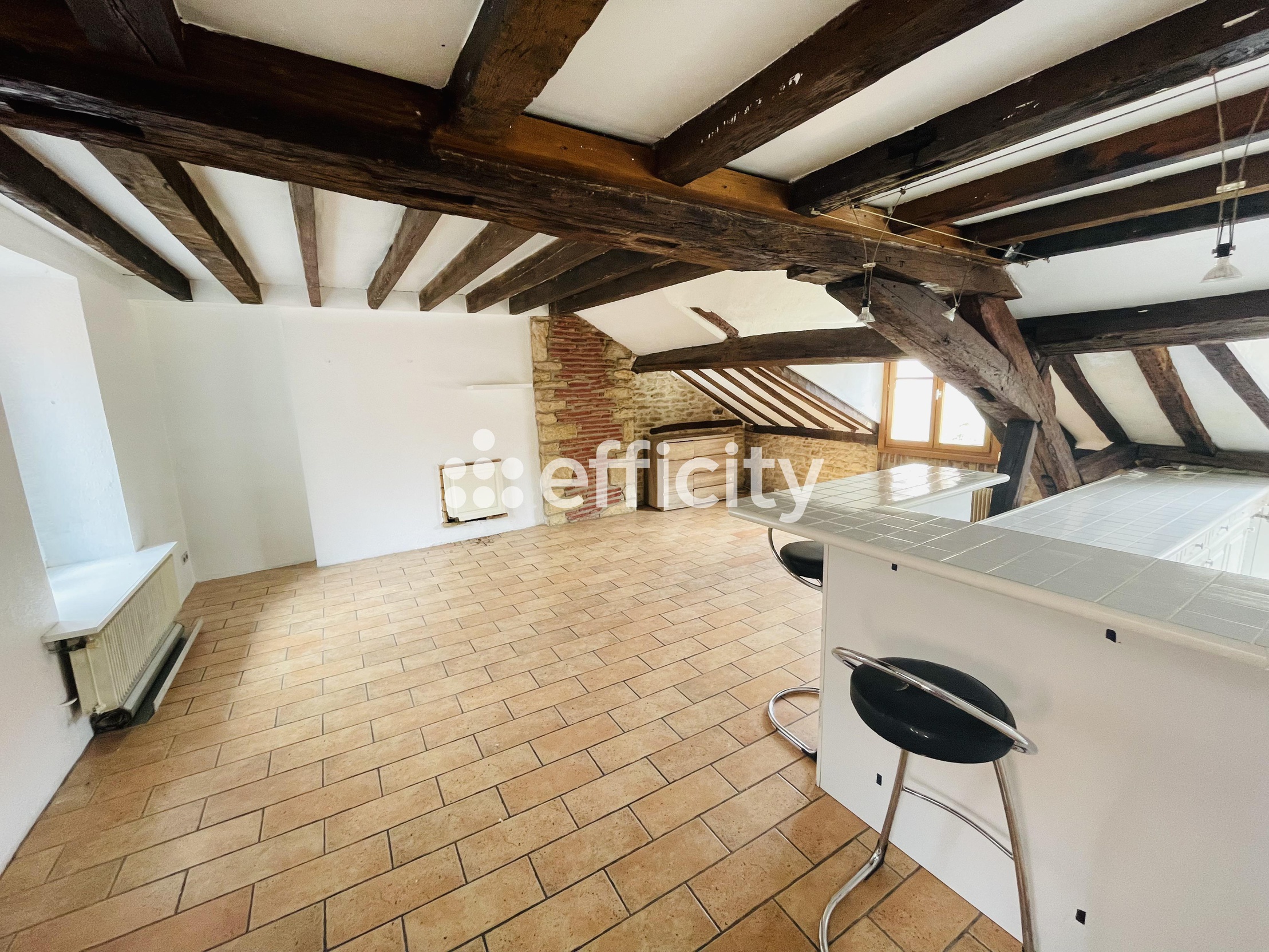 appartement 2 pièces - 61m2 à Dijon (21000)