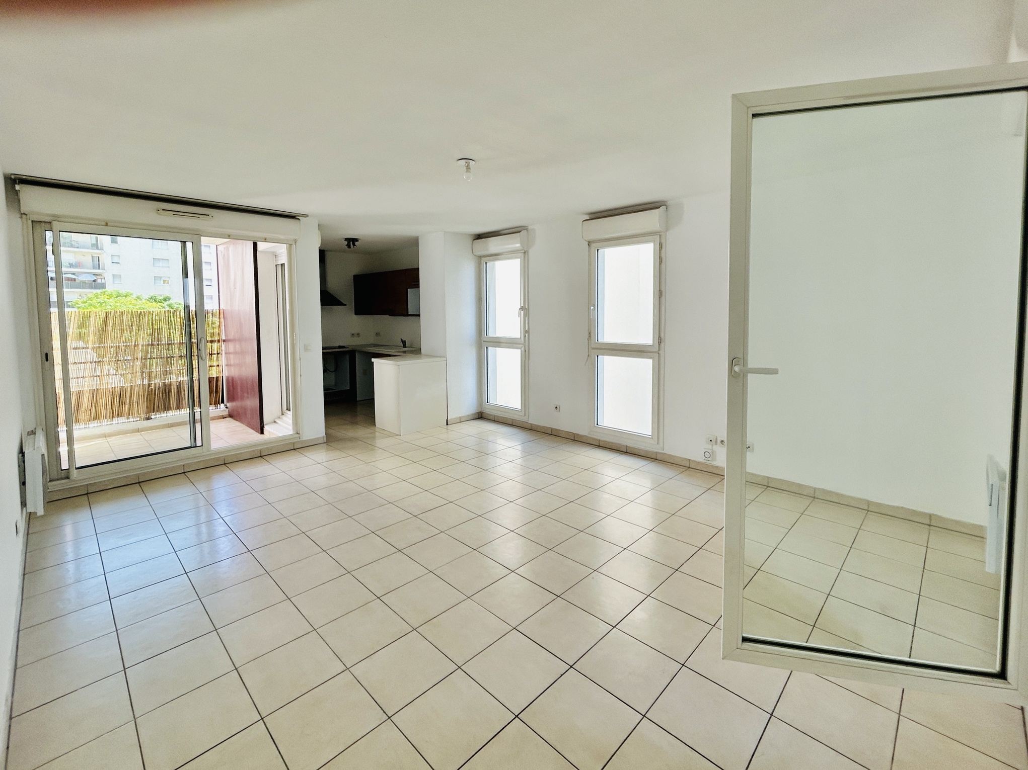 appartement 4 pièces - 86m2 à Marseille (13002)