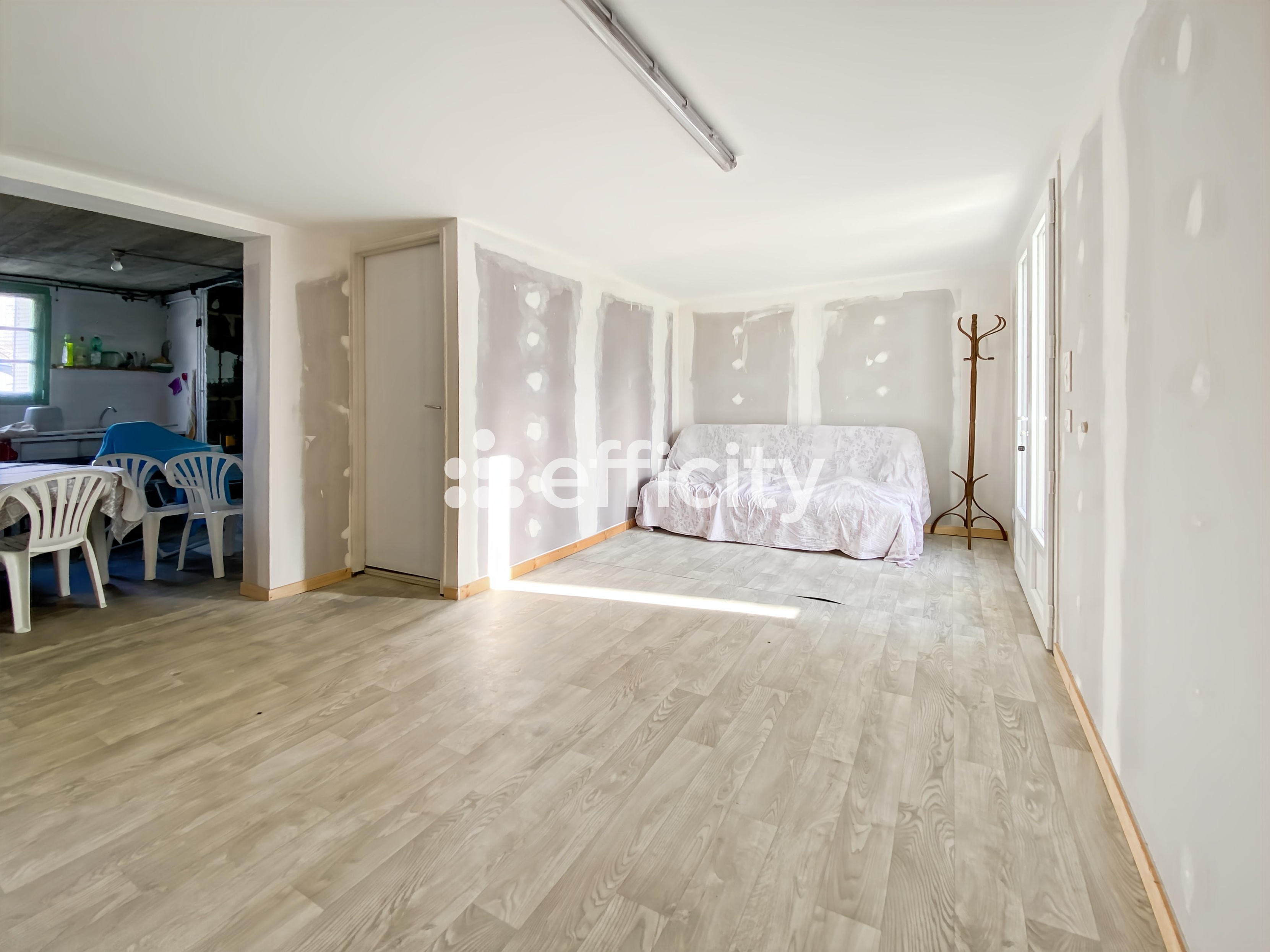 Achat immobilier Maison 4 pièces  84m2 à Montendre (17130) - Photo n°10