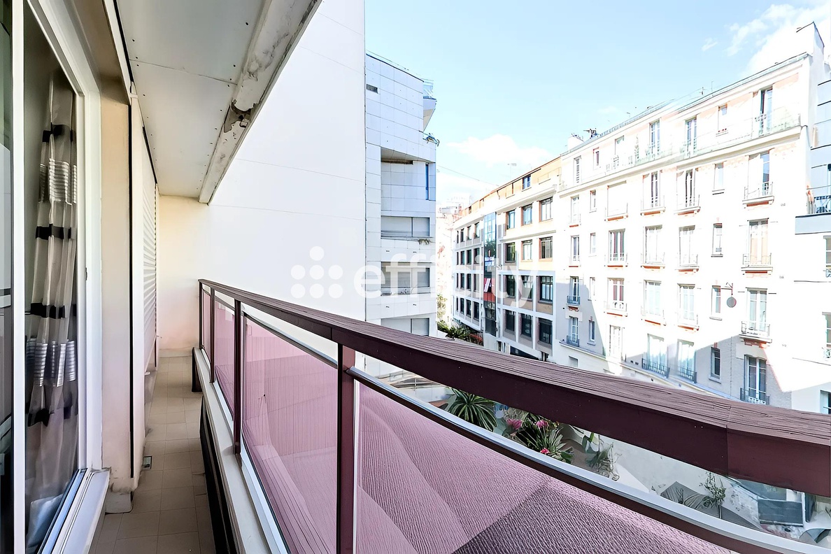 appartement 2 pièces - 41m2 à Paris (75019)