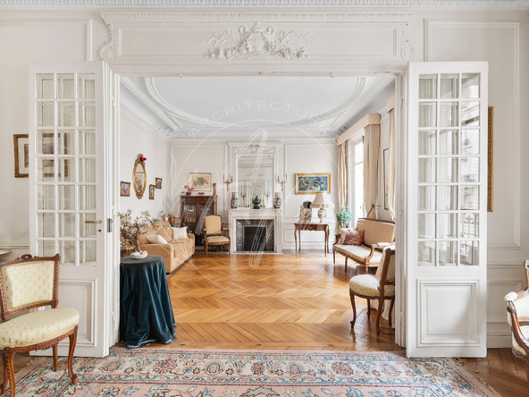appartement 6 pièces - 149m2 à Paris (75017)