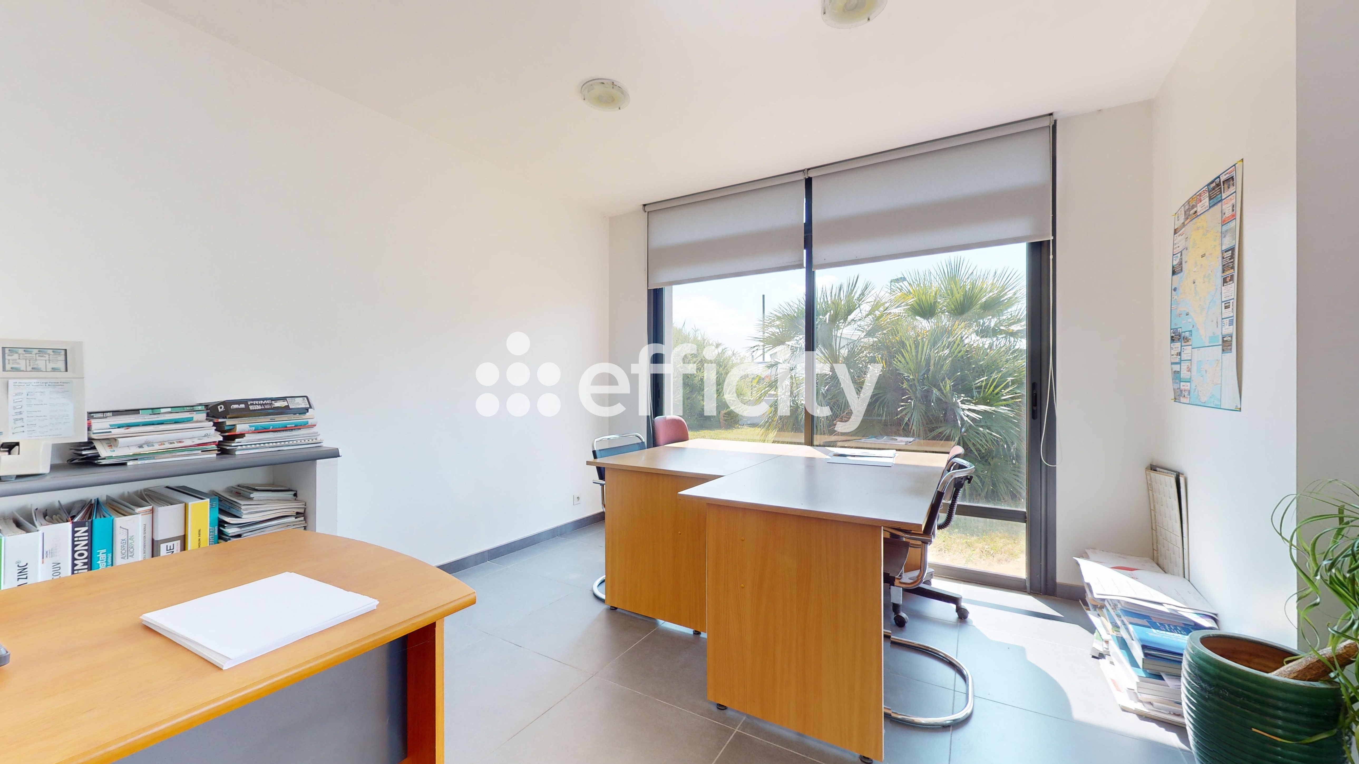 Achat immobilier Local commercial 3 pièces  79m2 à Merlevenez (56700) - Photo n°12