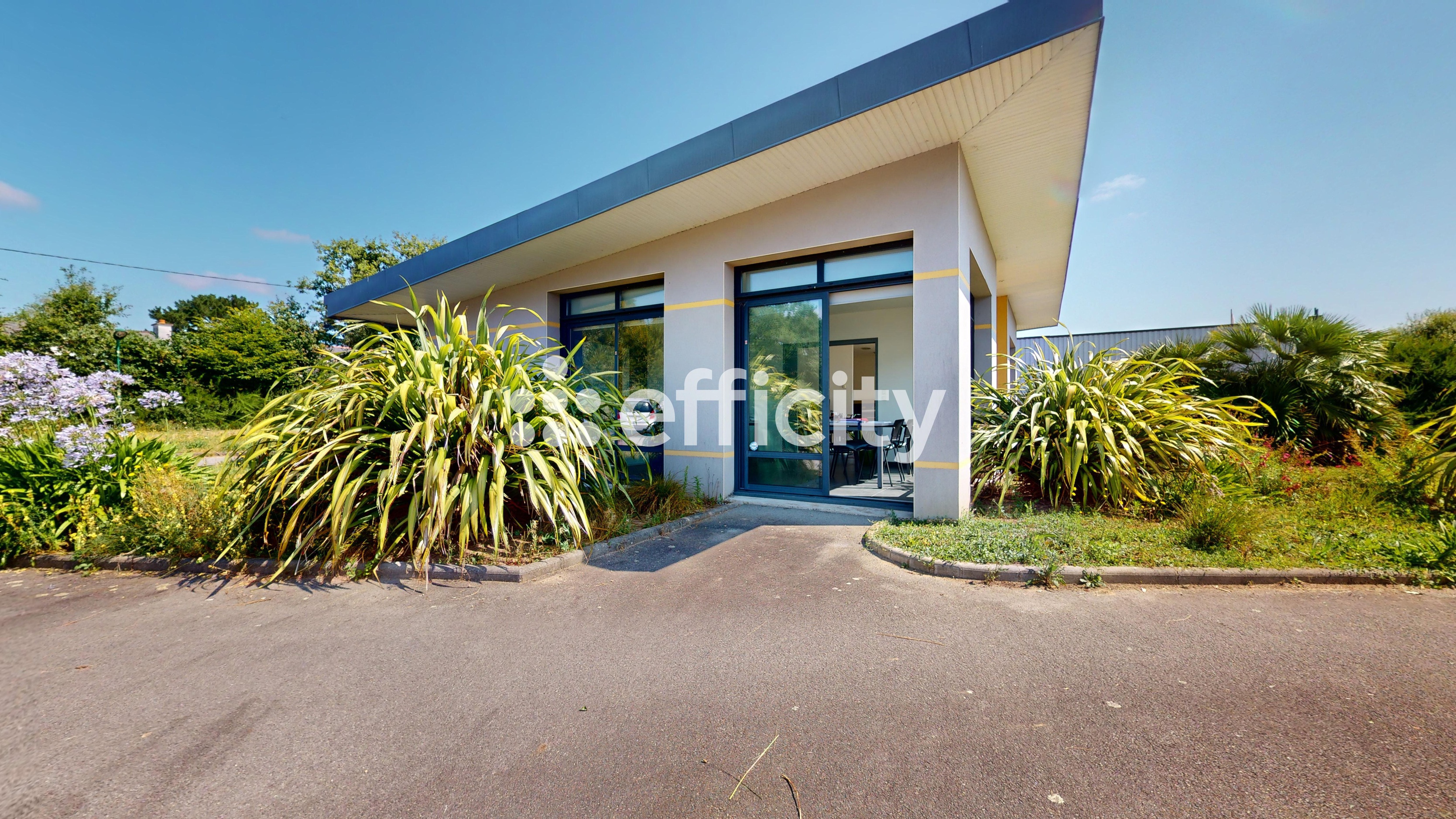 local commercial 3 pièces - 79m2 à Merlevenez (56700)