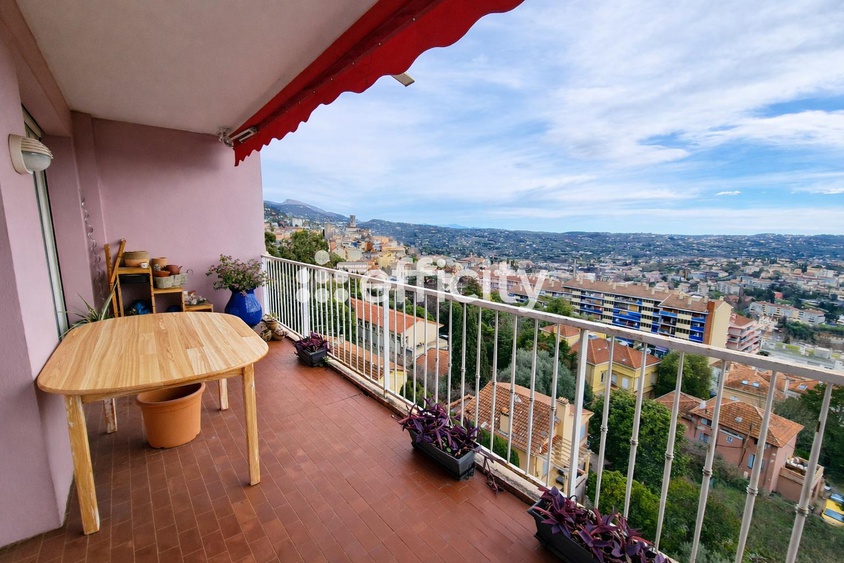 appartement 3 pièces - 72m2 à Grasse (06130)
