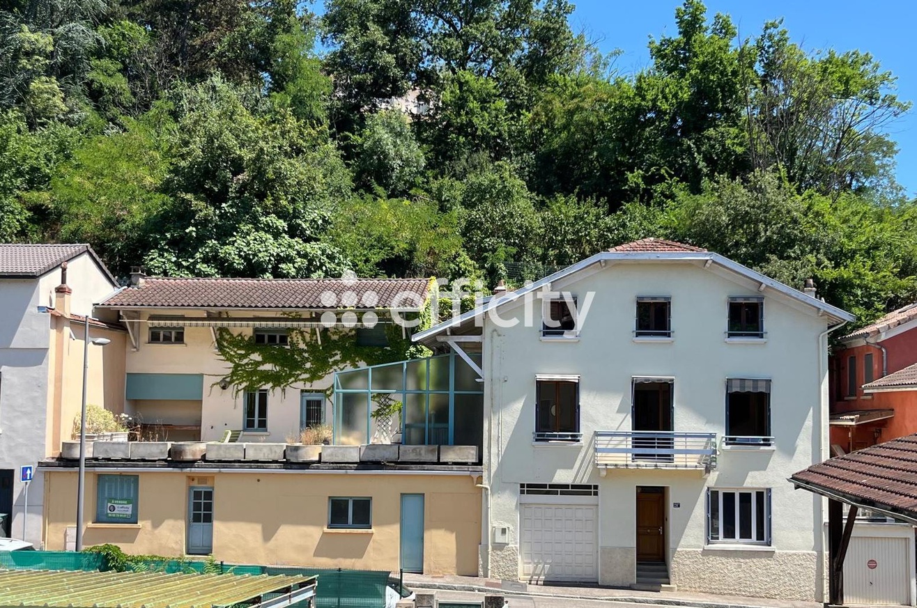Achat immobilier Maison 8 pièces  333m2 à Caluire-et-Cuire (69300) - Photo n°1