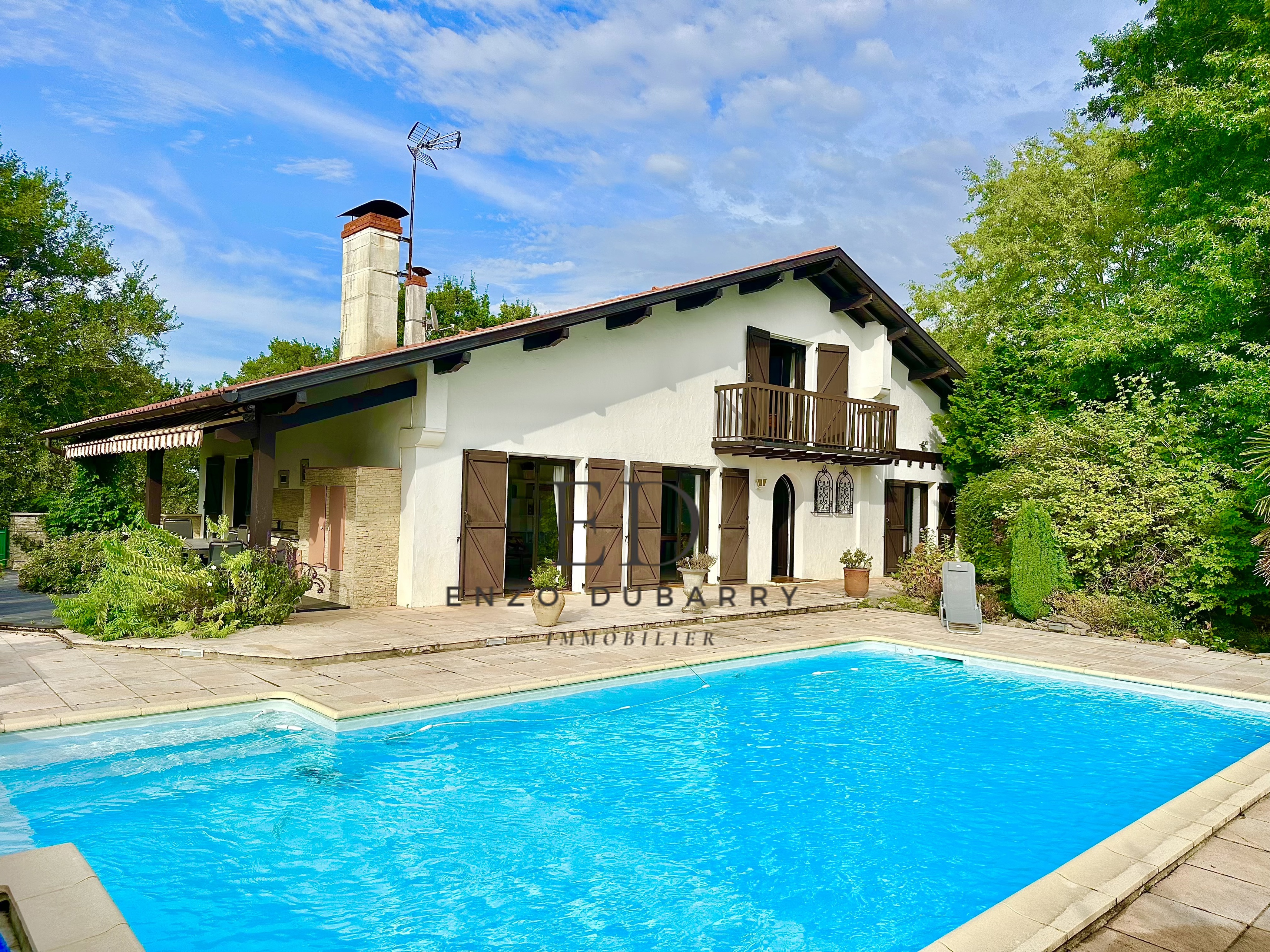 Achat immobilier Maison 7 pièces  185m2 à Saint-Pierre-d'Irube (64990) - Photo n°5