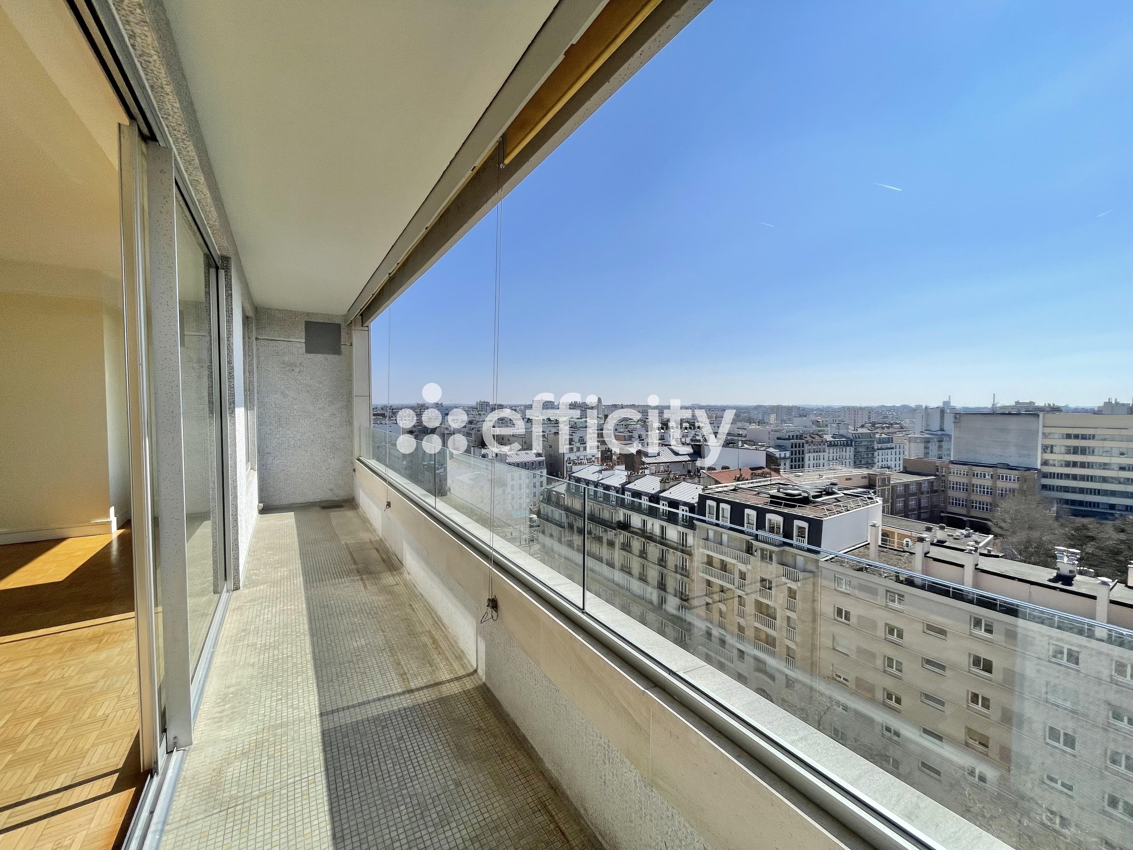 appartement 4 pièces - 126m2 à Paris (75012)