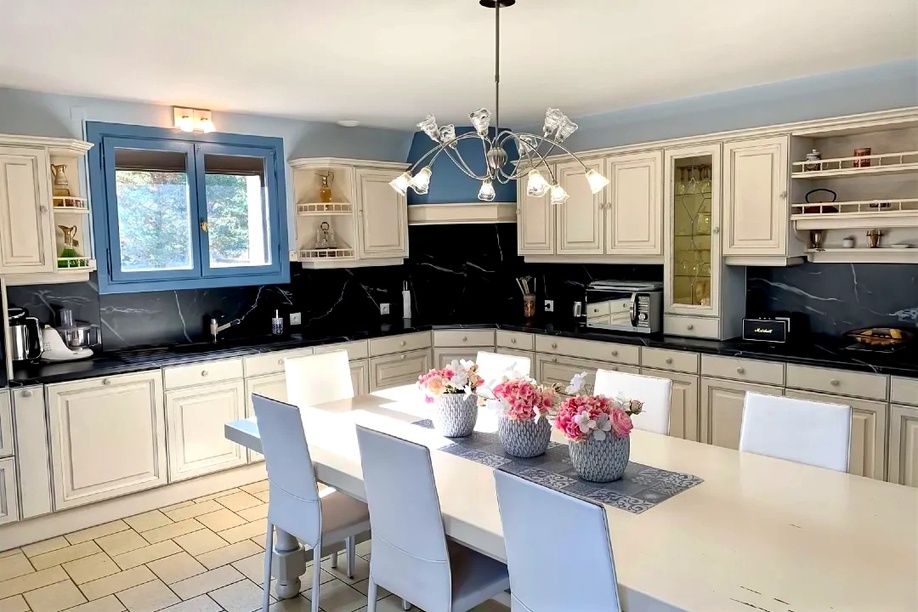 Achat immobilier Maison 14 pièces  460m2 à La Châtre (36400) - Photo n°8