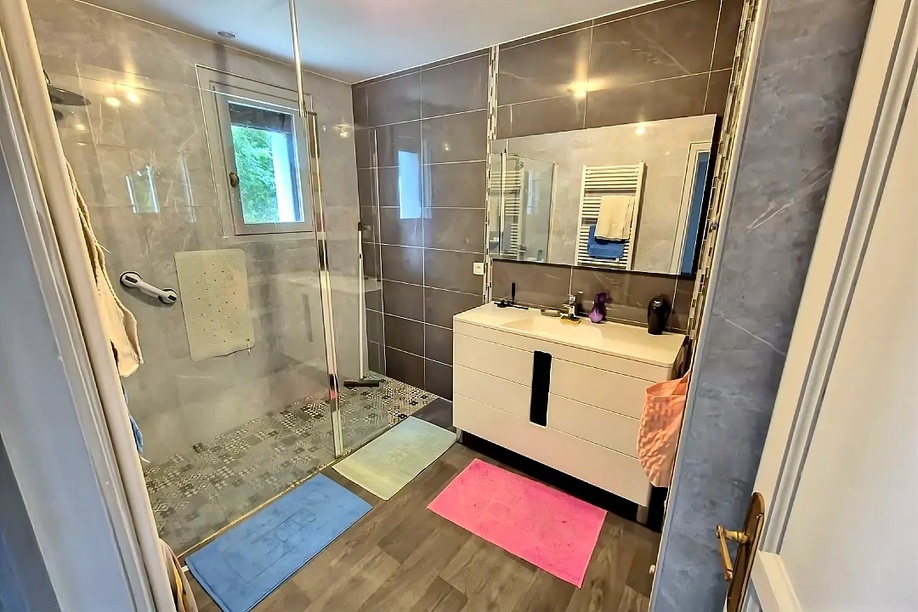 Achat immobilier Maison 14 pièces  460m2 à La Châtre (36400) - Photo n°18