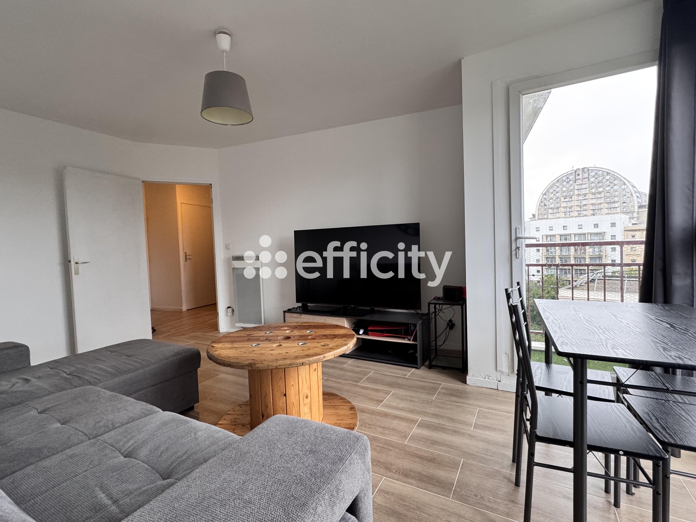 appartement 2 pièces - 47m2 à Noisy-le-Grand (93160)