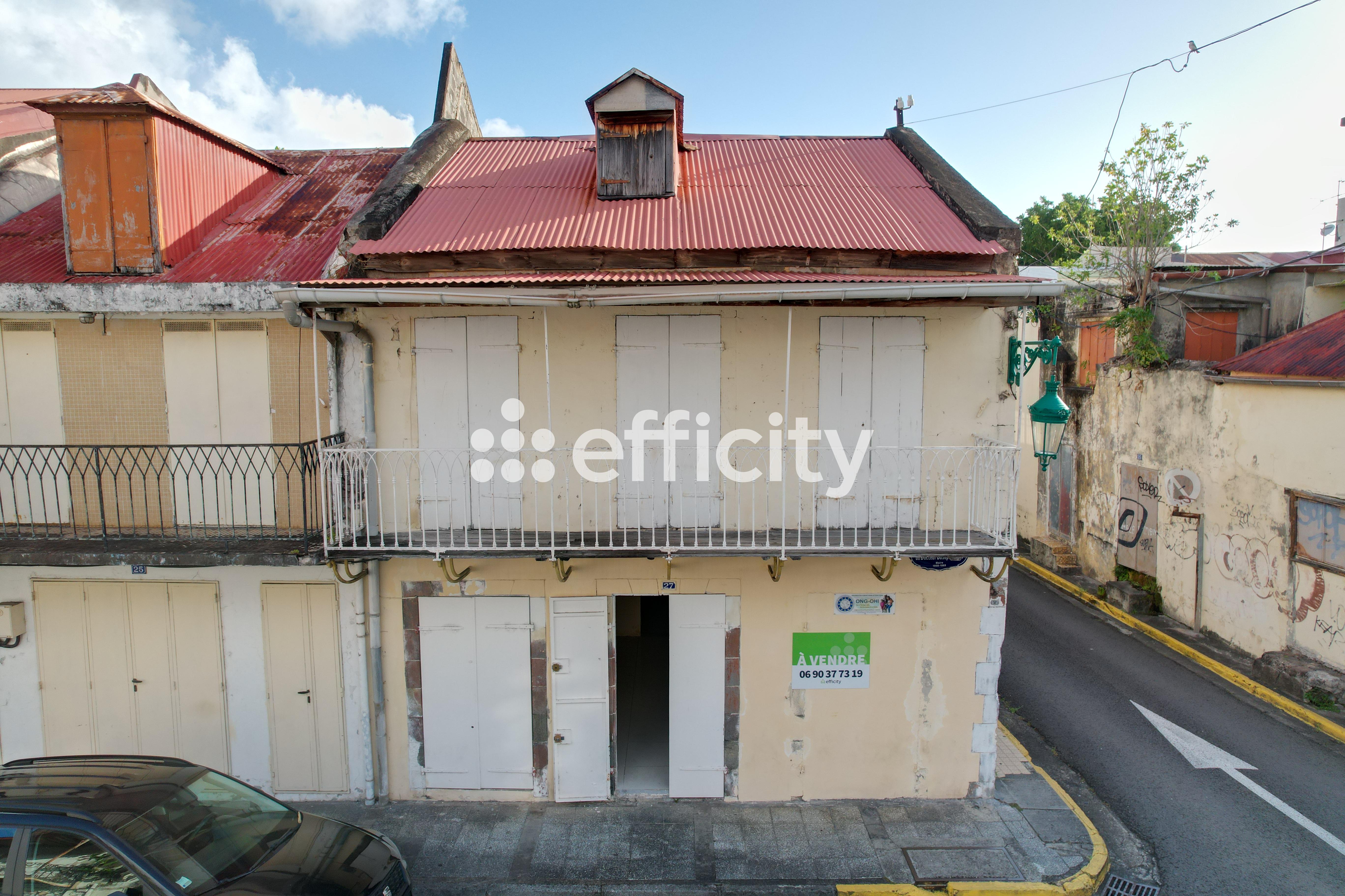 Maison 4 pièces 102 m² · à Basse-Terre · 102 m² · 160 000 €