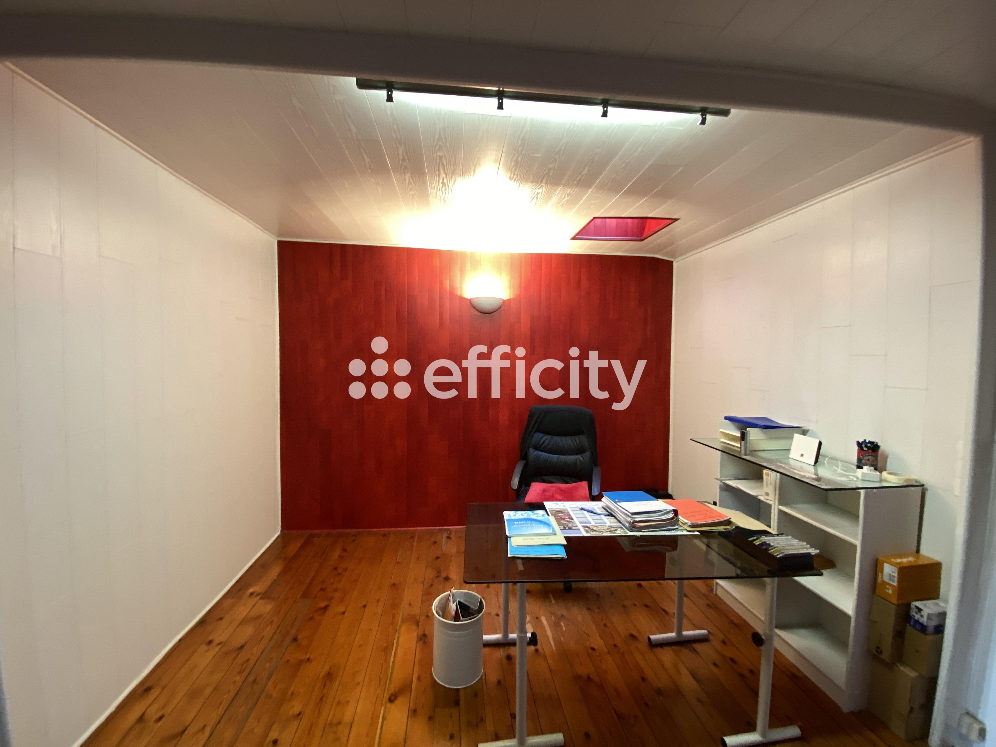 Achat immobilier Maison 9 pièces  223m2 à Laval (53000) - Photo n°17