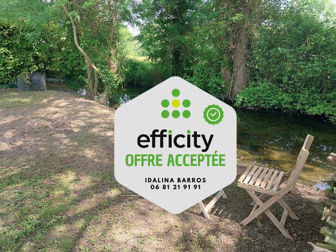 terrain  - 1276m2 à Aigre (16140)