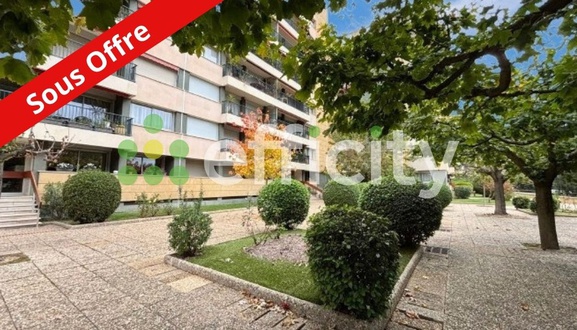 appartement 4 pièces - 103m2 à Aix-en-Provence (13100)