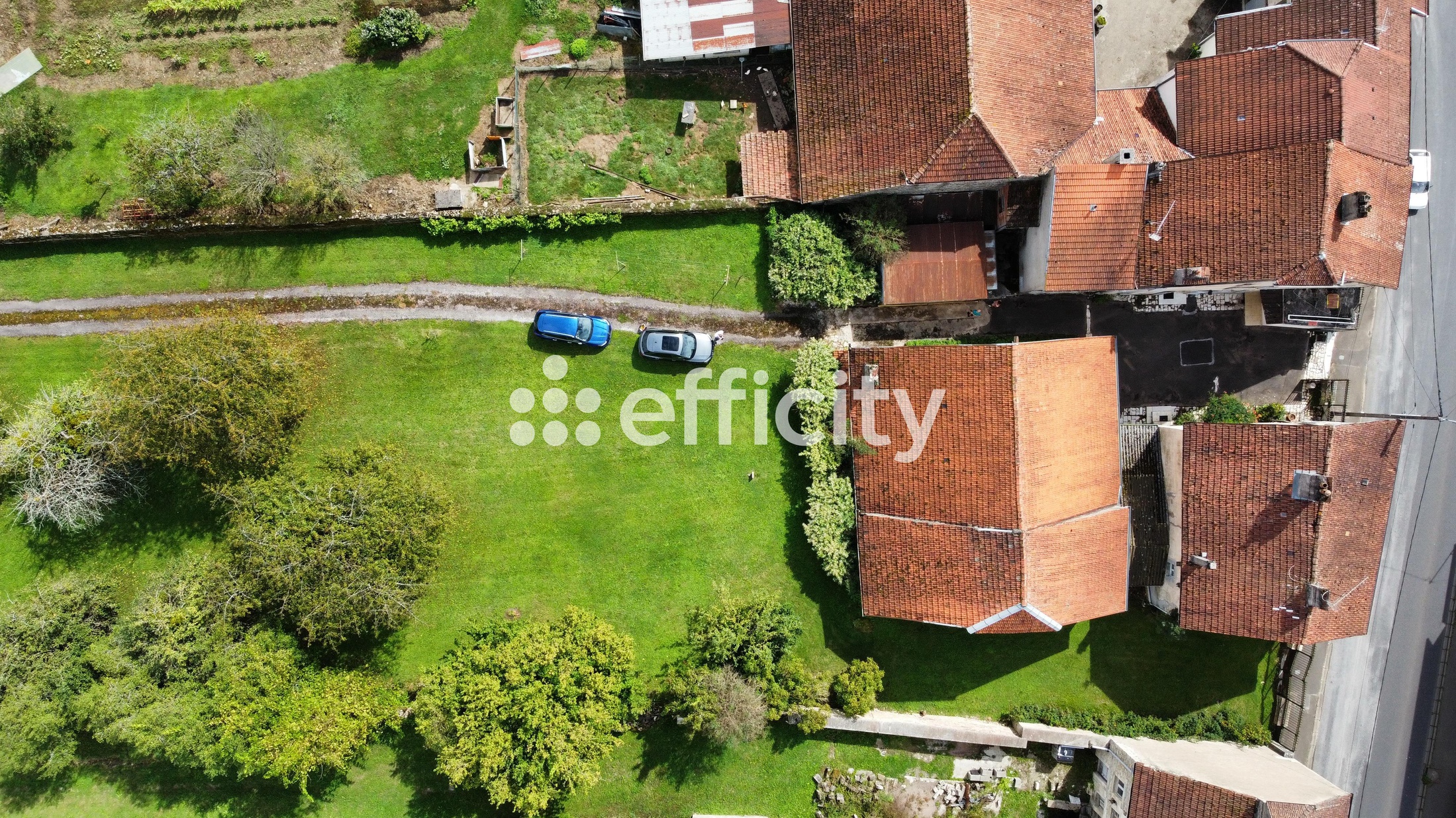 maison 11 pièces - 320m2 à Combeaufontaine (70120)