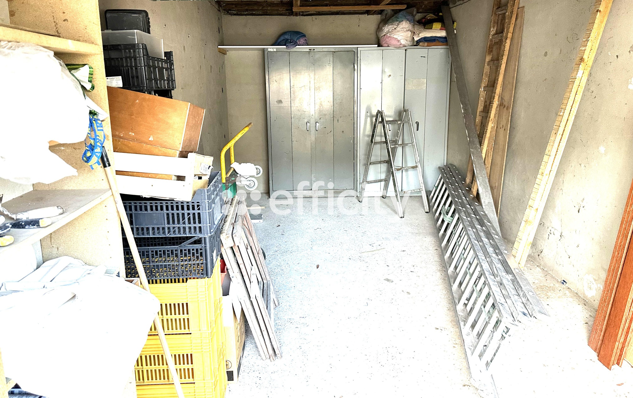 parking  - 18m2 à Maurepas (78310)