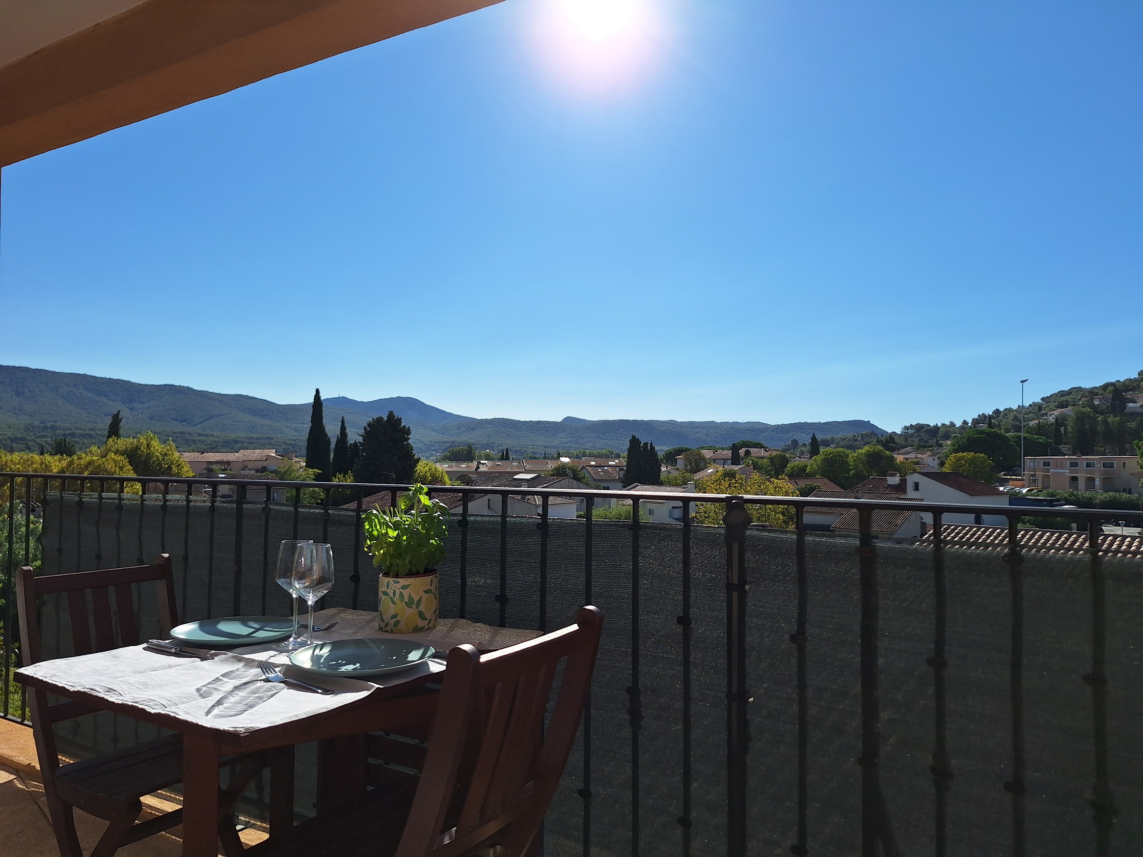 appartement 3 pièces - 62m2 à Le Beausset (83330)