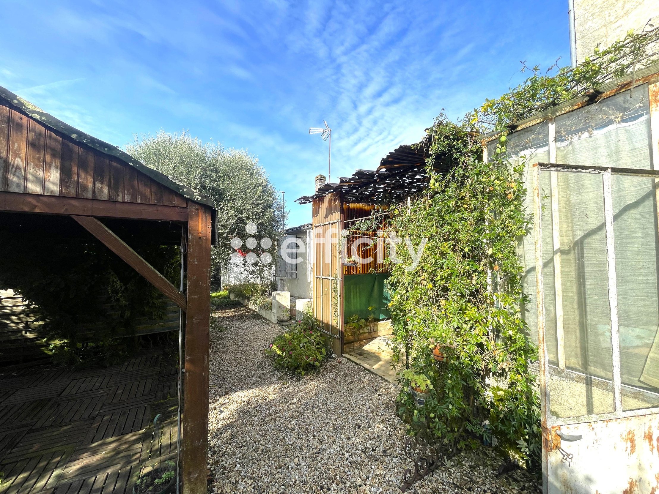maison 10 pièces - 263m2 à Villegouge (33141)