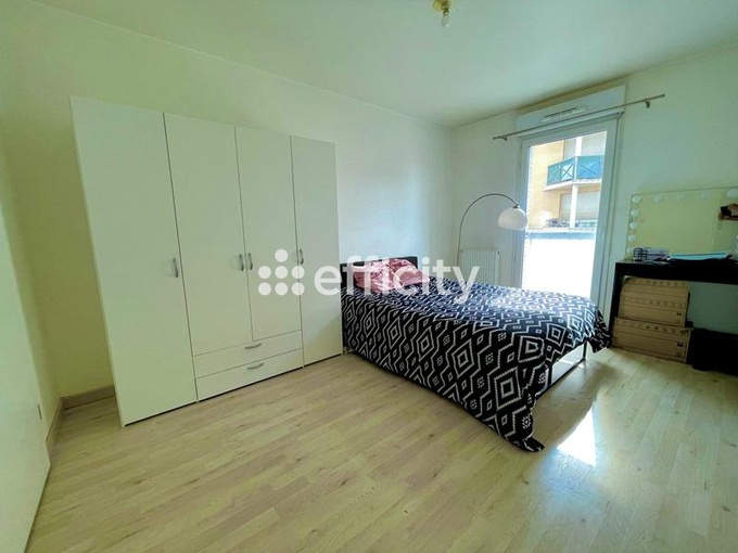 Achat immobilier Appartement 2 pièces  49m2 à Vigneux-sur-Seine (91270) - Photo n°6