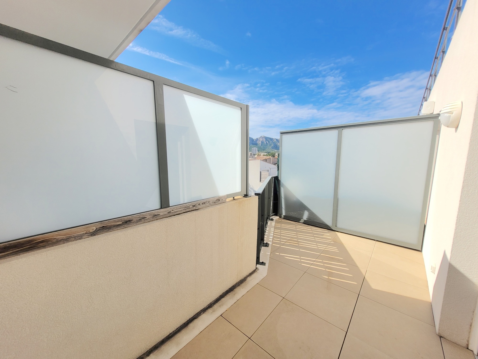 appartement 1 pièces - 25m2 à Marseille (13008)