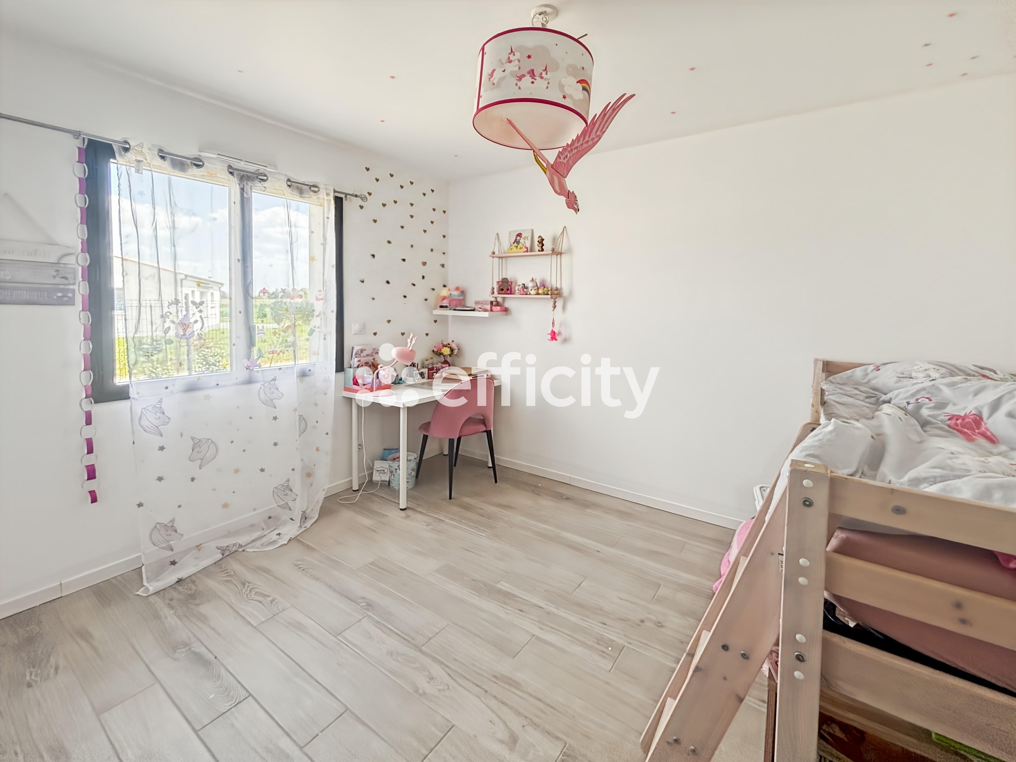 Achat immobilier Maison 5 pièces  130m2 à Saint-André-de-Lidon (17260) - Photo n°9