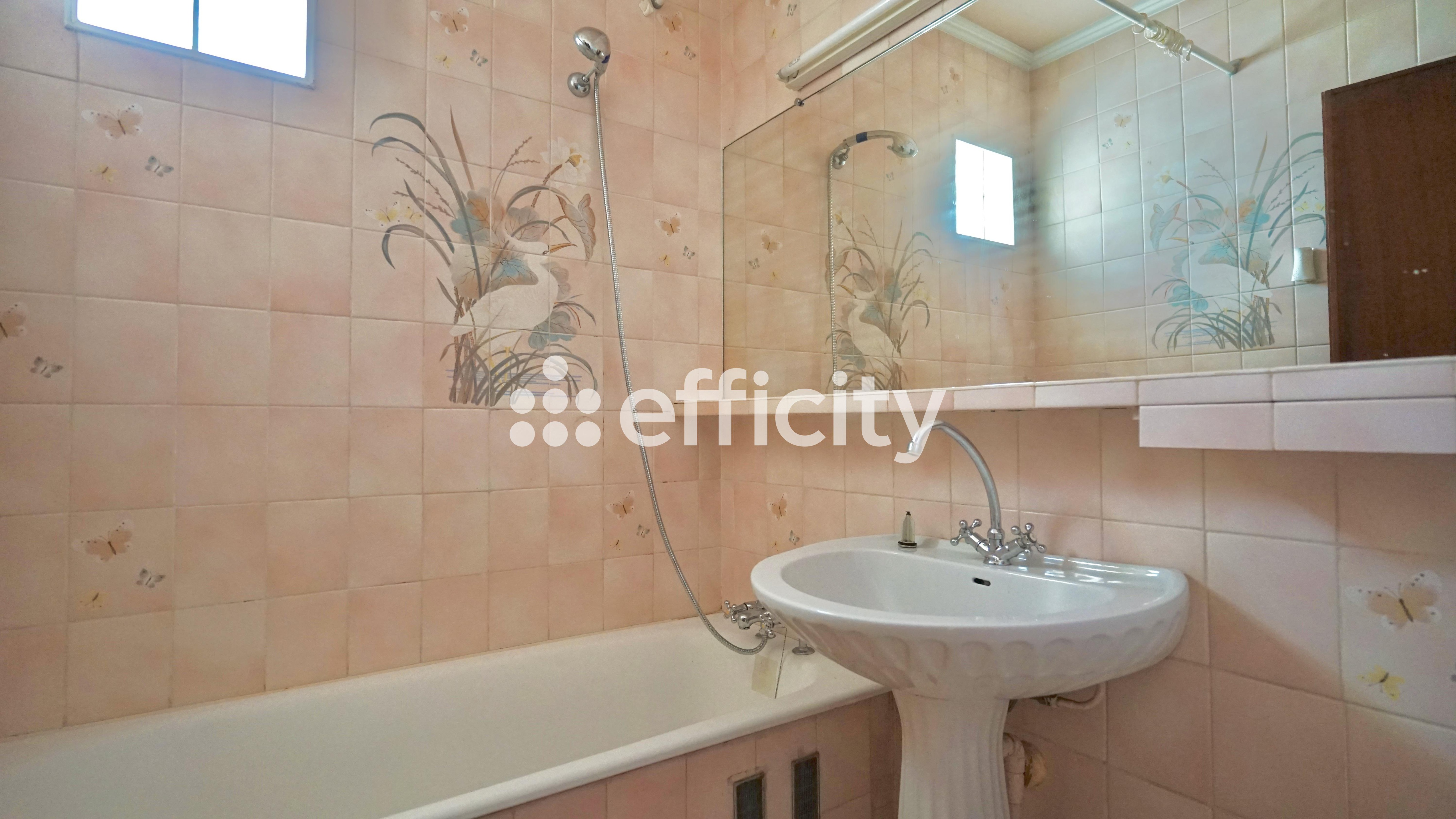 Achat immobilier Maison 5 pièces  97m2 à Fabrègues (34690) - Photo n°12