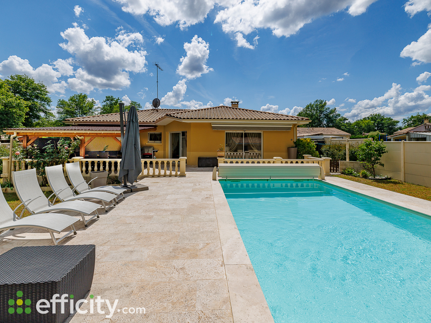 Achat immobilier Maison 6 pièces  120m2 à Lagorce (33230) - Photo n°1