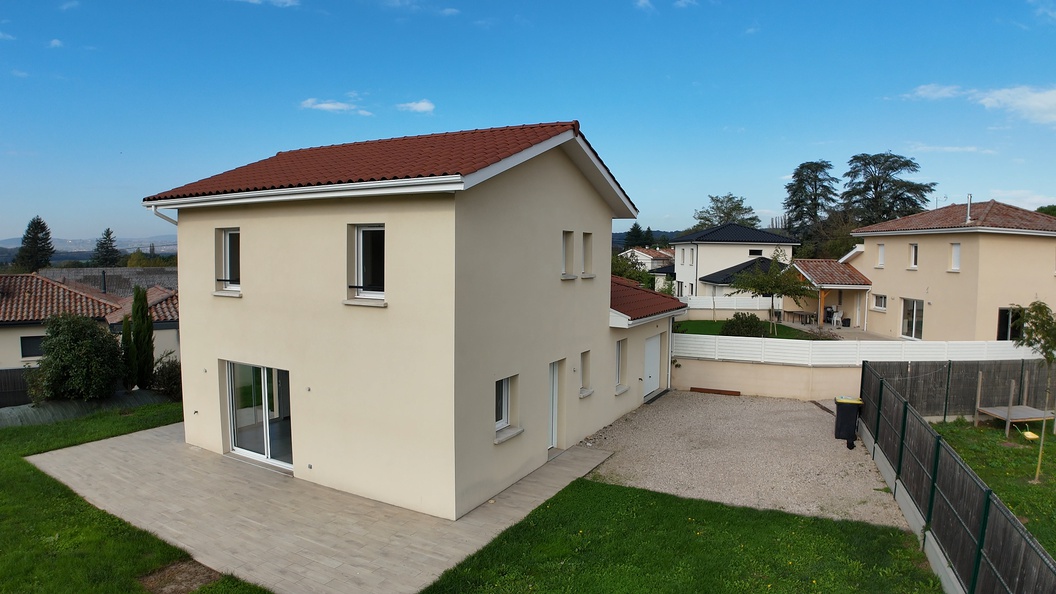 maison 5 pièces - 110m2 à Reyrieux (01600)