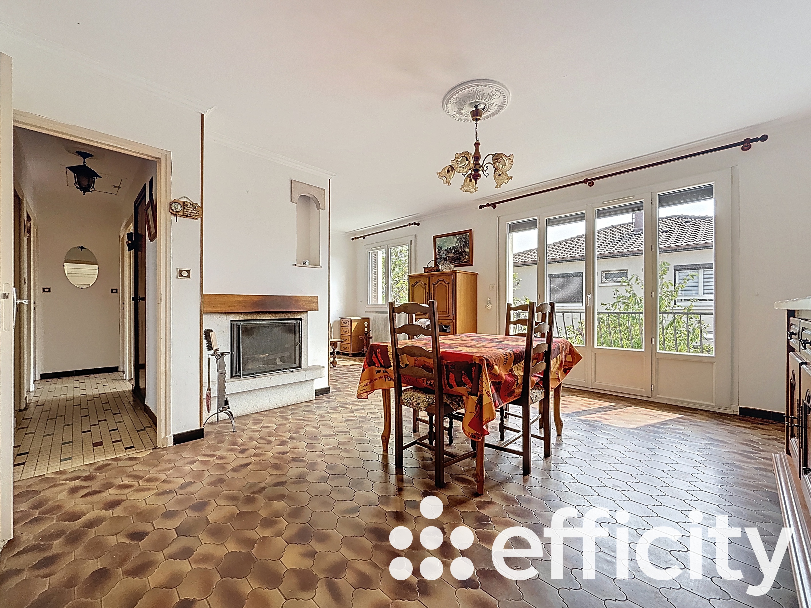 Achat immobilier Maison 5 pièces  150m2 à Meyzieu (69330) - Photo n°5