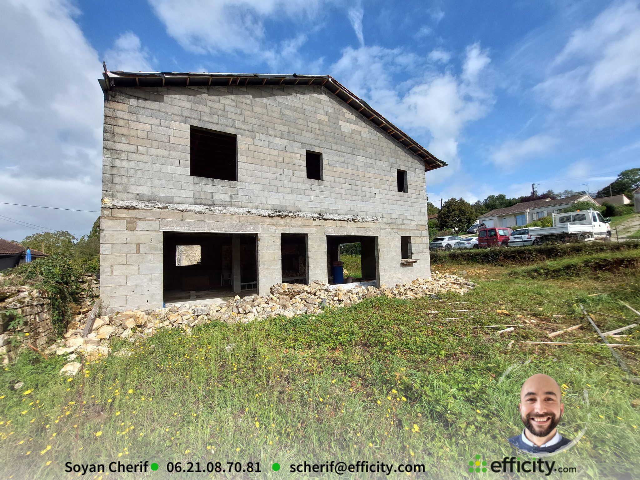 Maison 2 pièces 200 m² · à Rivières · 200 m² · 55 000 €