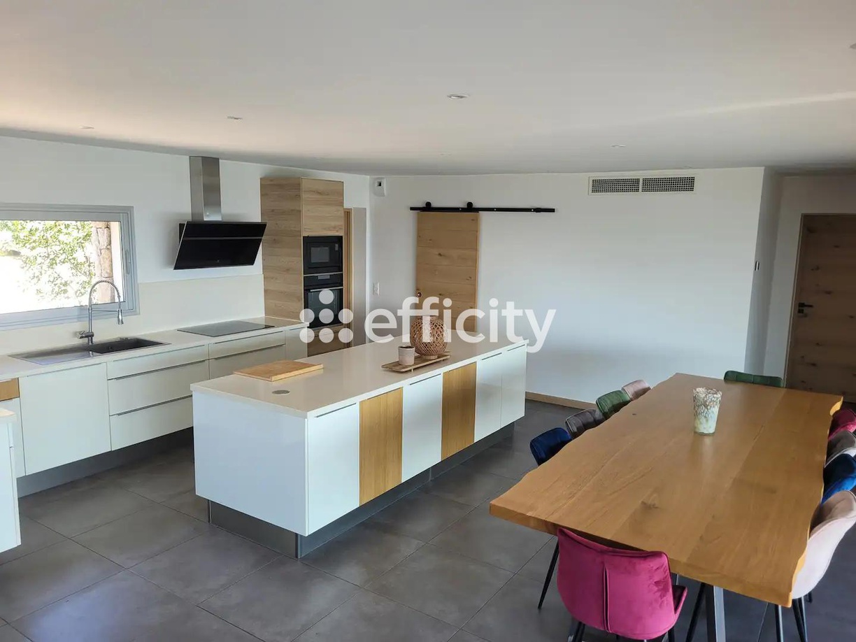 Achat immobilier Maison 13 pièces  330m2 à Porto-Vecchio (20137) - Photo n°5