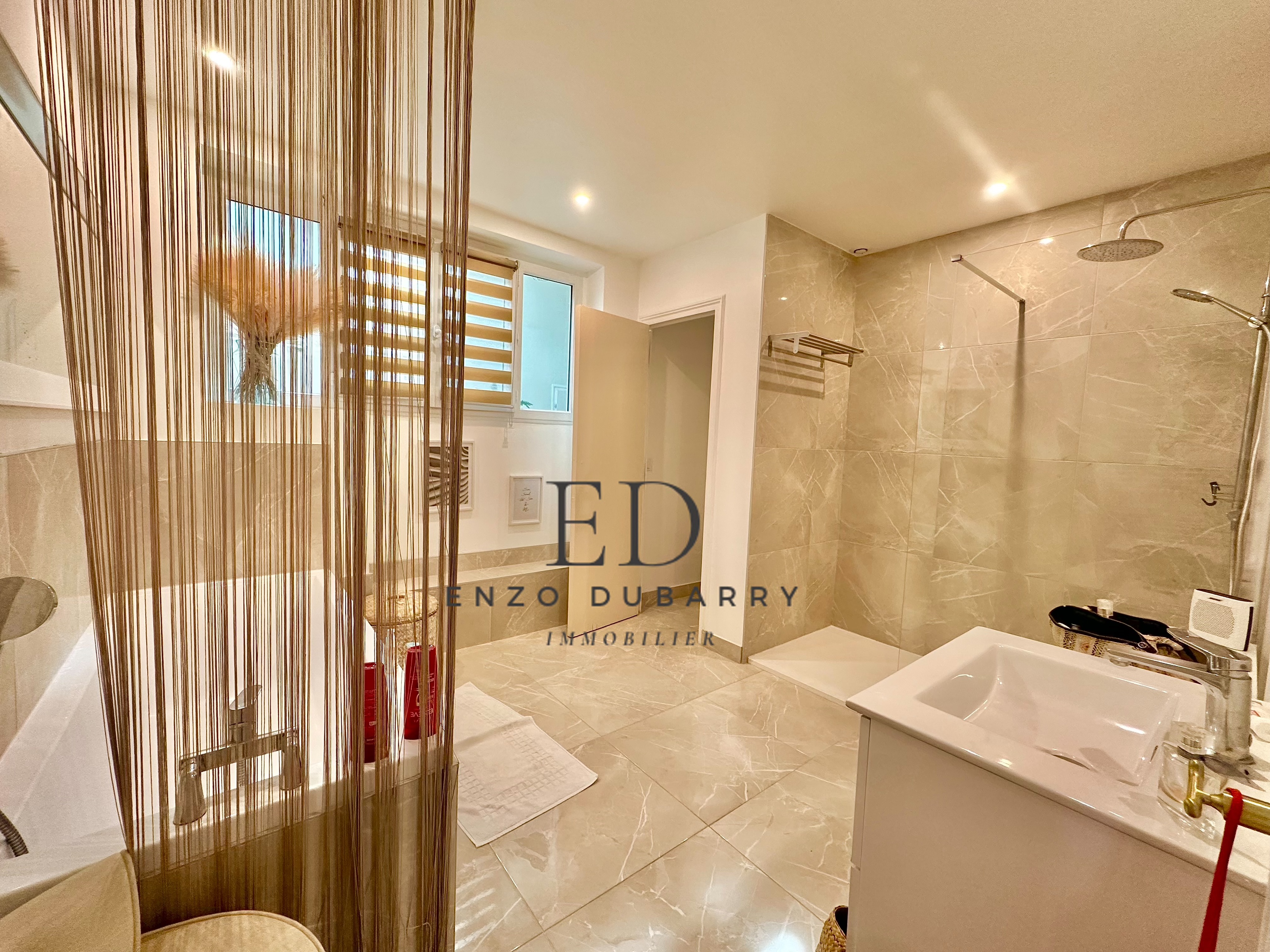 Achat immobilier Maison 5 pièces  200m2 à Biarritz (64200) - Photo n°13