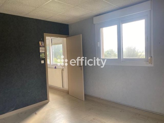 Achat immobilier Maison 5 pièces  131m2 à Laprugne (03250) - Photo n°11