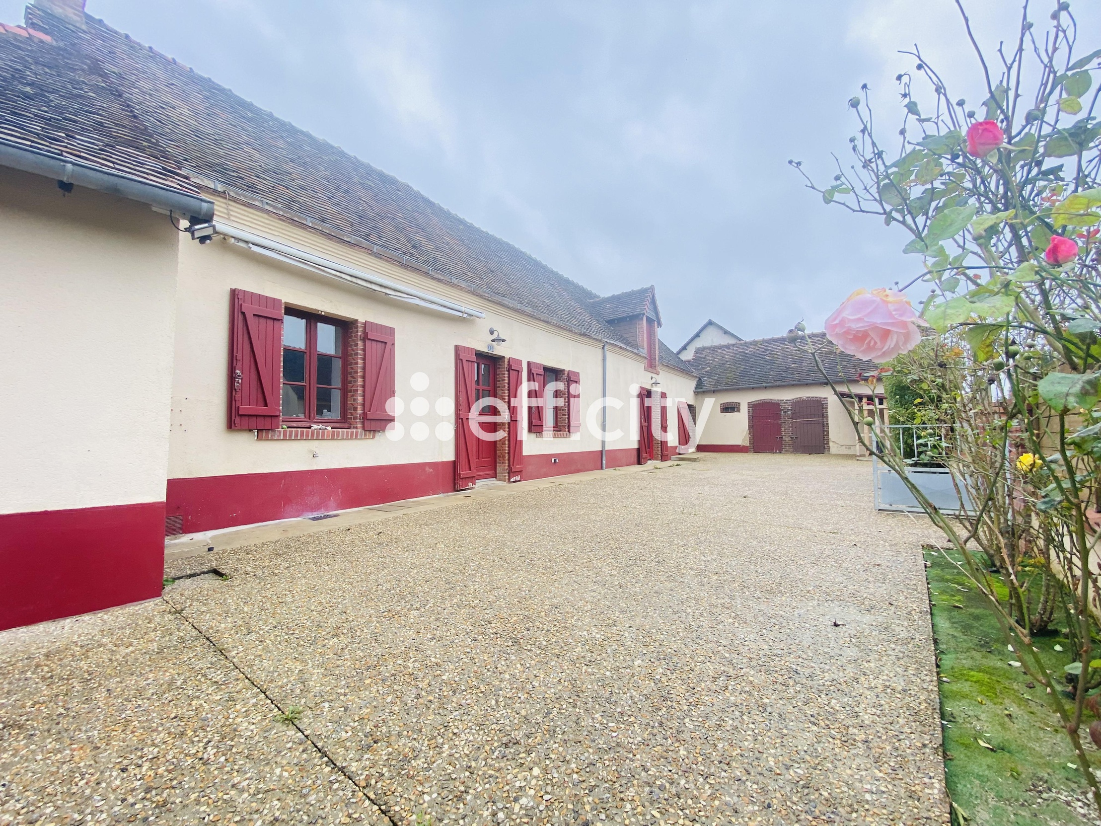 maison 4 pièces - 95m2 à Semur-en-Vallon (72390)