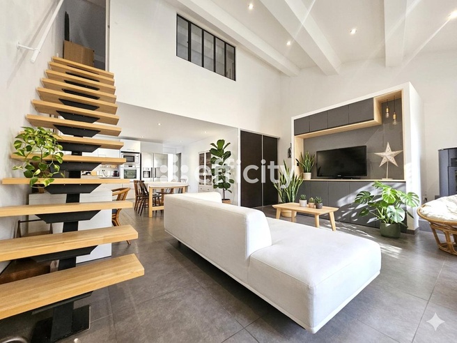 maison 5 pièces - 105m2 à Fabrègues (34690)