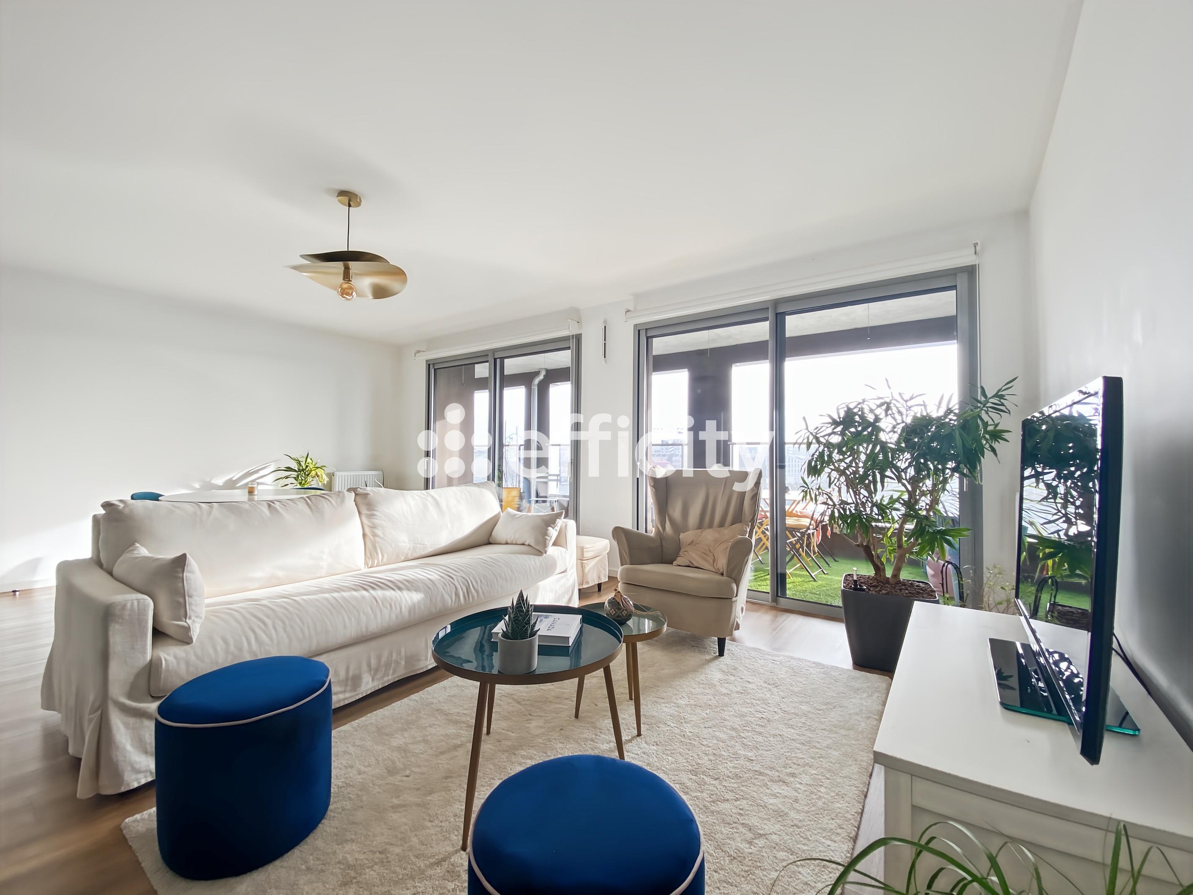 Achat immobilier Appartement 4 pièces  87m2 à Bordeaux (33300) - Photo n°4